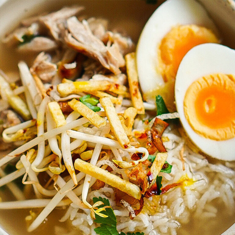 Saoto soep met kip & ei