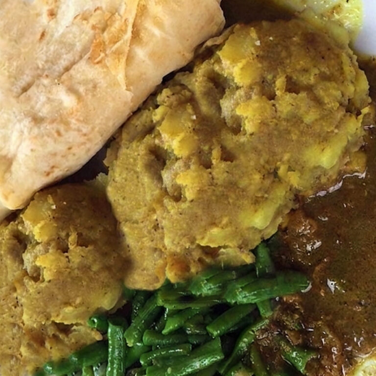 Roti, groenten & aardappelen (Vegan)